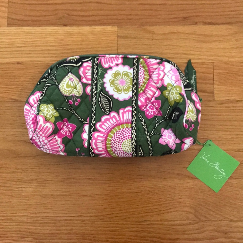BNWT Vera Bradley Cosmetic Bag